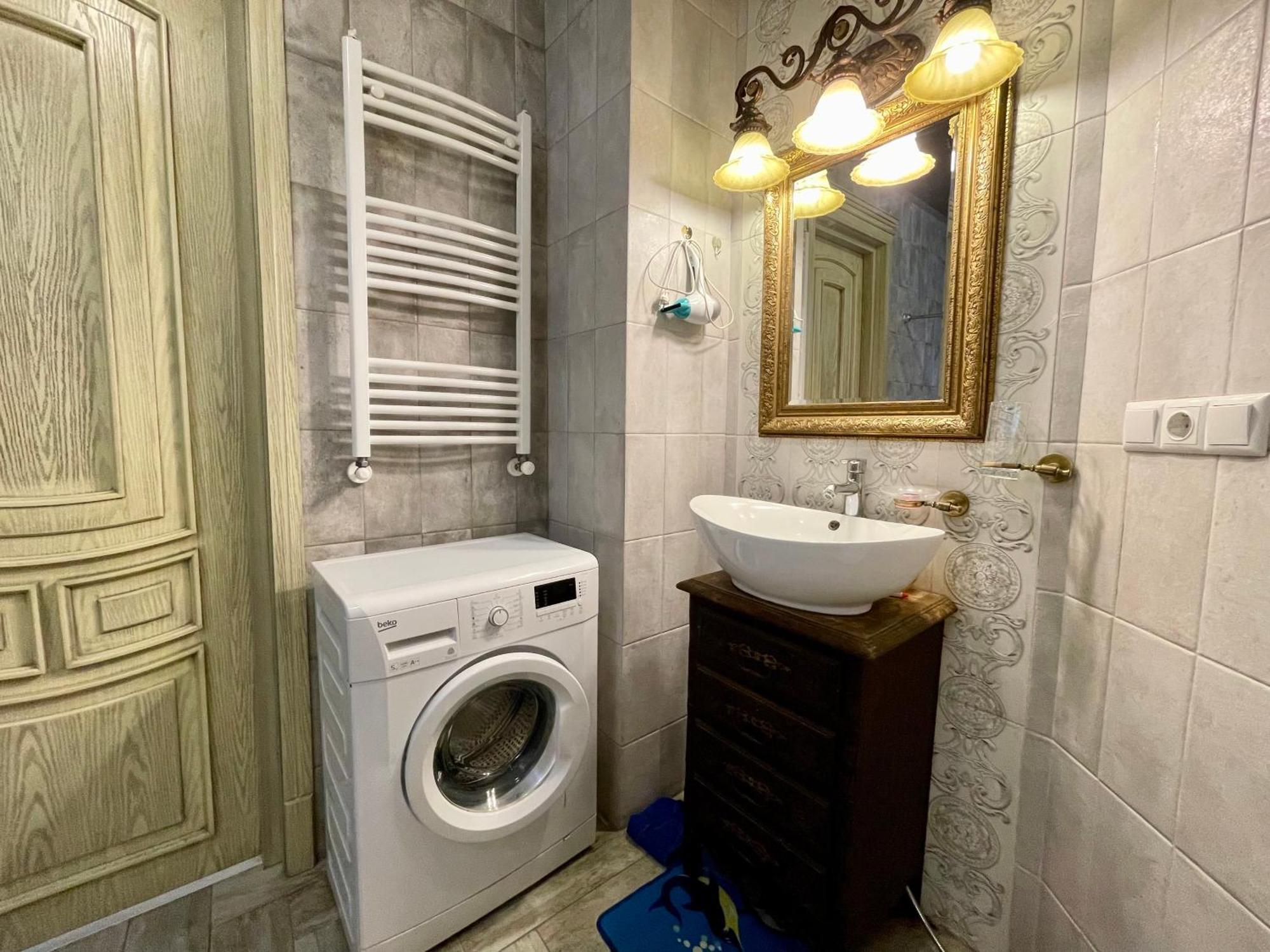 Central Apartment Tbilisi Exterior photo